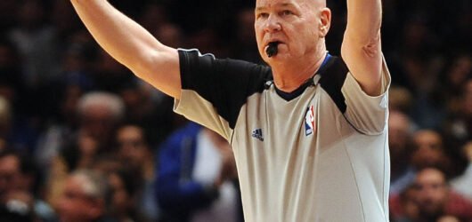 L’arbitrage controversé : Les officiels reconnaissent une erreur lors du match Knicks-Pistons