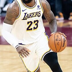 LeBron James critique la mentalité obsessionnelle des titres NBA : « Ce n’est jamais suffisant »