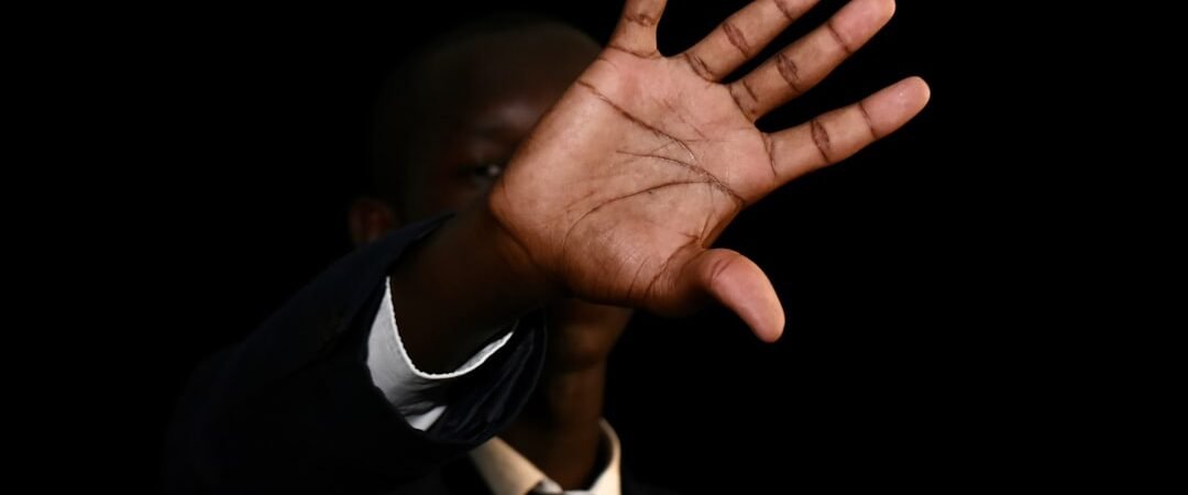 Victor Wembanyama continue de grandir : les Spurs cachent-ils sa vraie taille ?