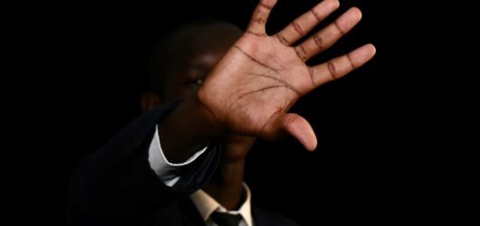 Victor Wembanyama continue de grandir : les Spurs cachent-ils sa vraie taille ?